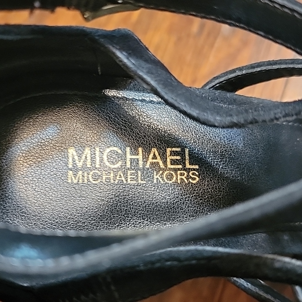 Michael Kors, black suede,6.5 NWOB - Picture 6 of 7